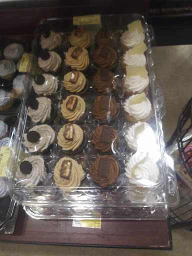 Grocery Store «Safeway», reviews and photos, 1500 Coburg Rd, Eugene, OR 97401, USA