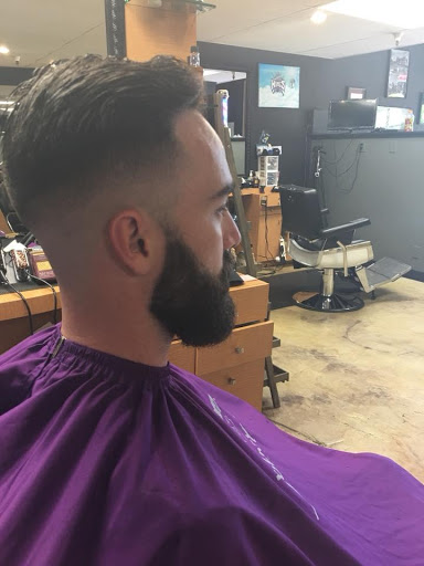 Barber Shop «The Shaky Razor Barbershop», reviews and photos, 2438 San Ramon Valley Blvd, San Ramon, CA 94583, USA