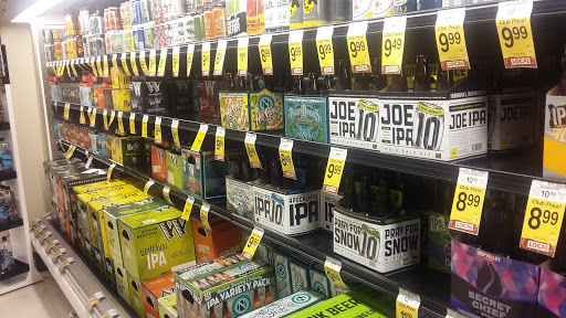 Grocery Store «Safeway», reviews and photos, 12032 SE Sunnyside Rd, Clackamas, OR 97015, USA