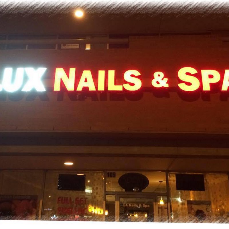 LUX Nails and Spa