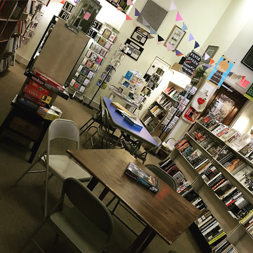 Book Store «Winchester Book Gallery», reviews and photos, 185 N Loudoun St, Winchester, VA 22601, USA