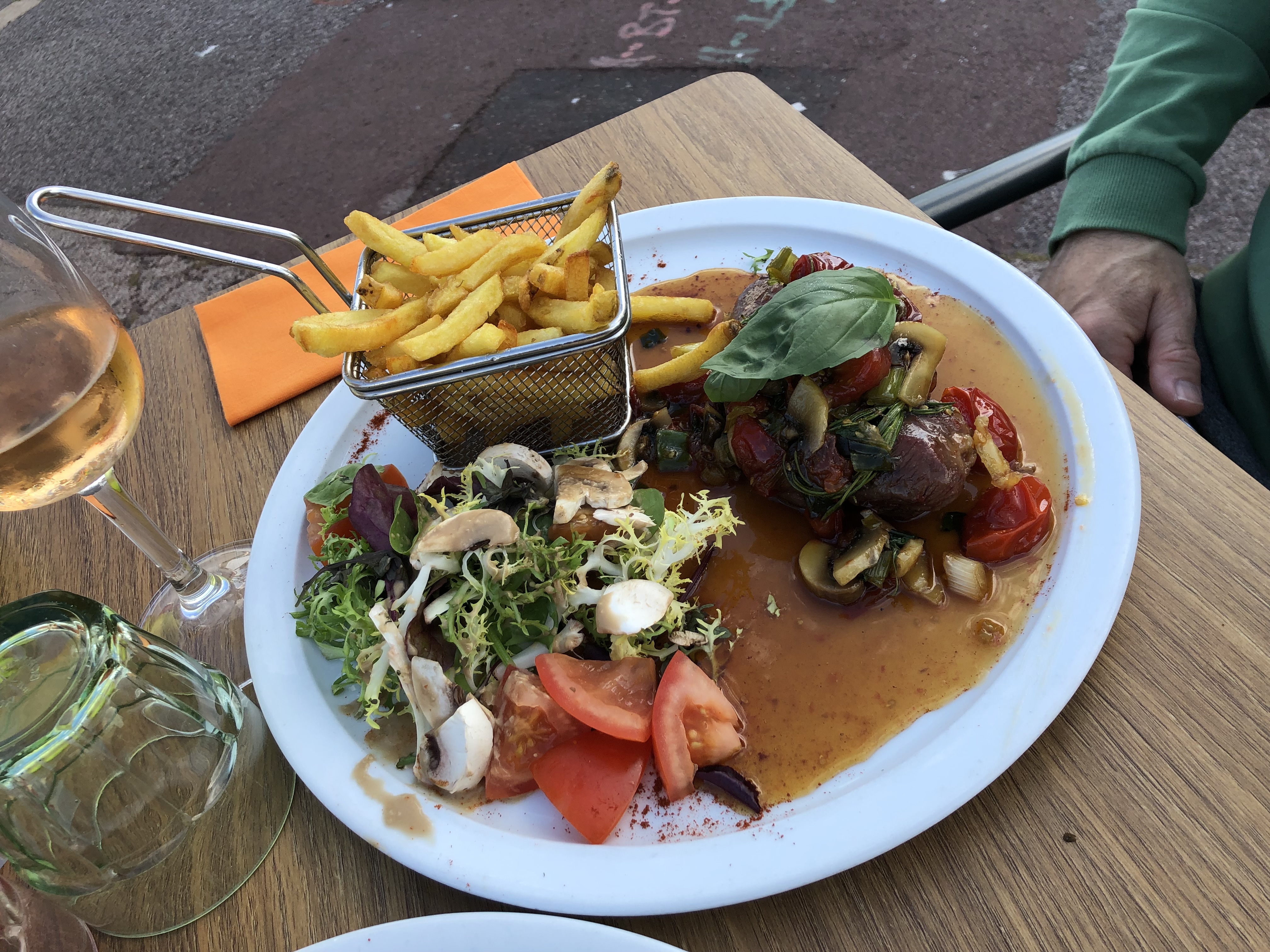 Photo n° 7 de l'avis de Juliette. fait le 11/05/2019 à 19:45