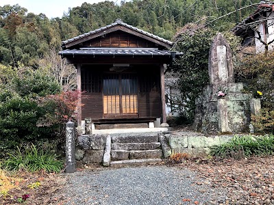松月山薬師堂