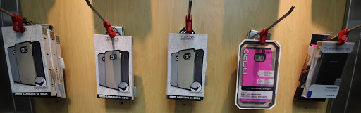 Electronics Store «I-Town Store», reviews and photos, 217 SE 1st St, Miami, FL 33131, USA