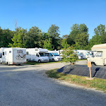 Photo n° 2 de l'avis de Monia.o fait le 03/07/2023 à 16:10 pour Aire Camping car Park payante à Josselin