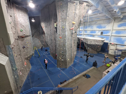 Rock Climbing Gym «Vertical Dreams - Nashua», reviews and photos, 25 E Otterson St, Nashua, NH 03060, USA