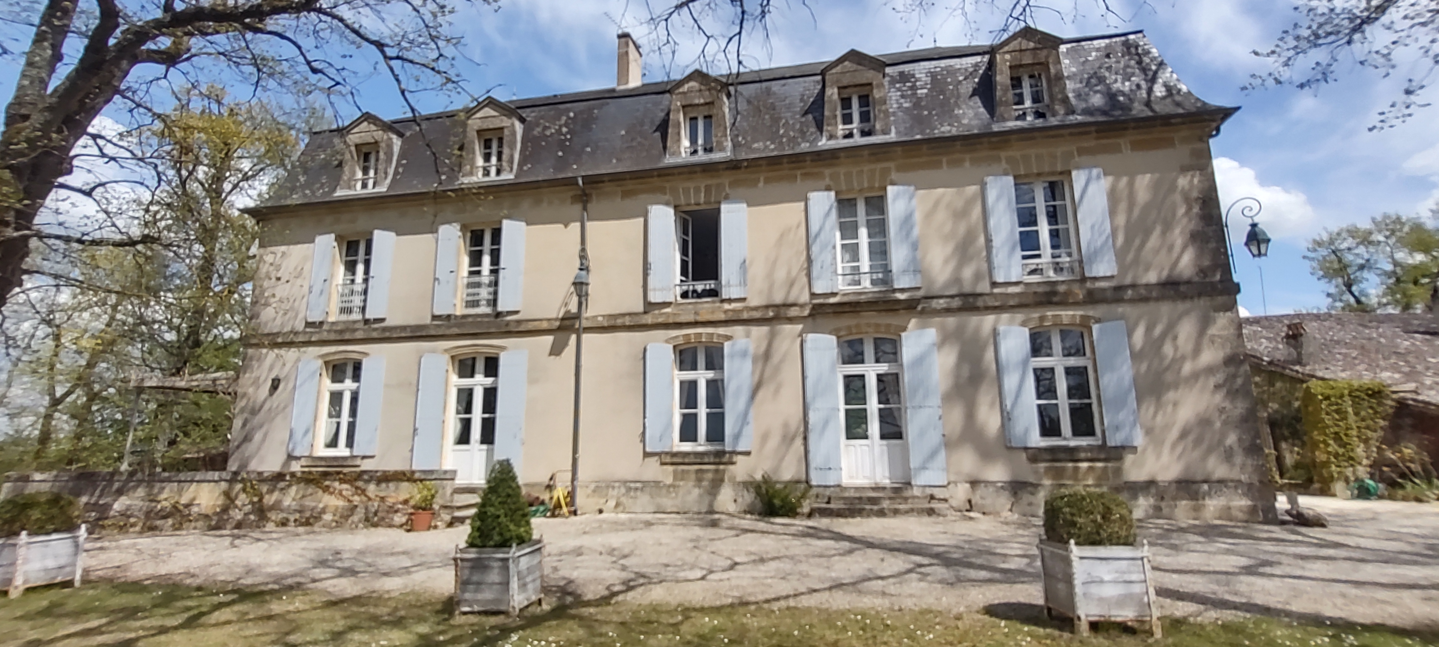 Photo n° 1 de l'avis de Hwg.s fait le 20/04/2023 à 15:07