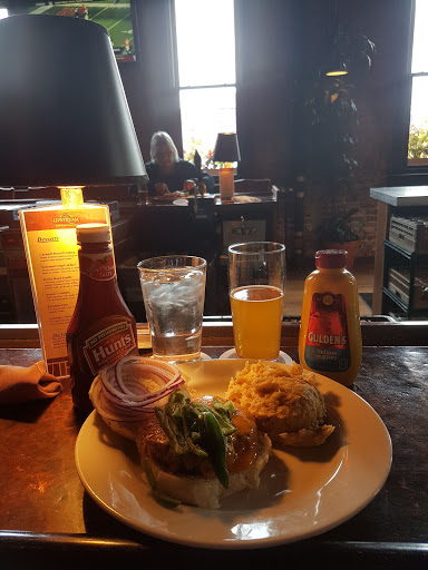 Beauty Salon «Victor Victoria Salon & Spa», reviews and photos, 1105 Howard St #202, Omaha, NE 68102, USA