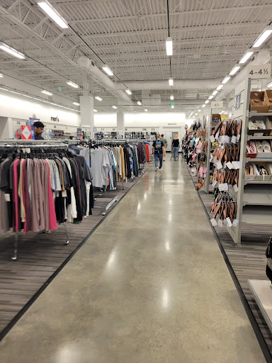 Department Store «Nordstrom Rack at 1600 Commons», reviews and photos, 1540 N Federal Hwy, Fort Lauderdale, FL 33304, USA