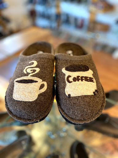 Shoe Store «Rainsong Shoes», reviews and photos, 117 Plaza St, Healdsburg, CA 95448, USA