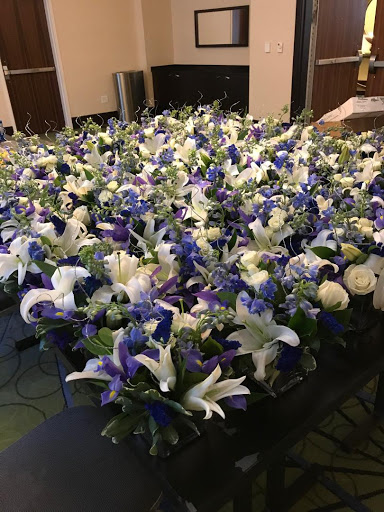 Florist «Twin Towers Florist *FLOWERS*», reviews and photos, 1000 Wilson Blvd m735, Arlington, VA 22209, USA