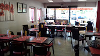 Atmosphère du Restaurant Le Montebello à Rueil-Malmaison - n°2