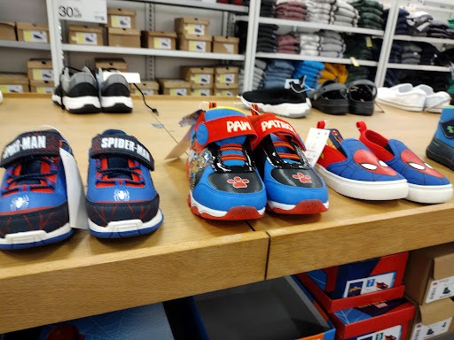 Department Store «Target», reviews and photos, 999 Corporate Dr, Westbury, NY 11590, USA