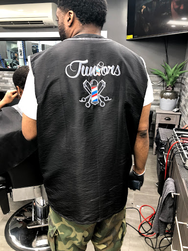 Barber Shop «Juniors barbershop», reviews and photos, 1617 Cortelyou Rd, Brooklyn, NY 11226, USA