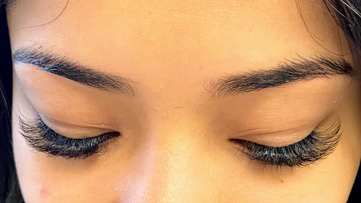 Brows and lashes studio