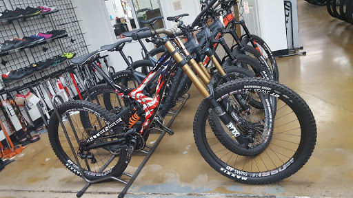 Bicycle Store «Slippery Pig Bike Shop», reviews and photos, 4320 N 7th Ave, Phoenix, AZ 85013, USA