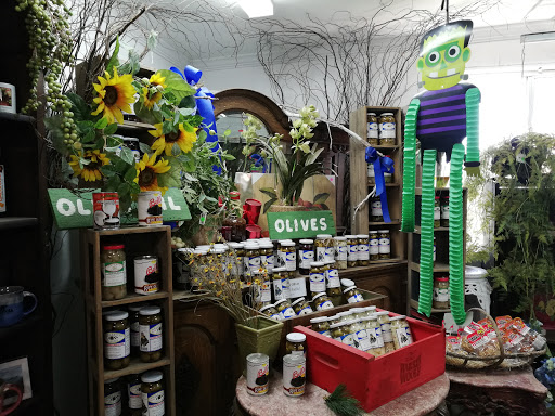 Florist «Sequoia Flowers Produce & More», reviews and photos, 20940 Ave 296, Exeter, CA 93221, USA