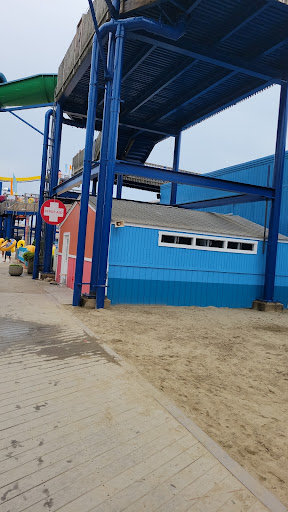 Water Park «Sandcastle Water Park», reviews and photos, 1000 Sandcastle Dr, Pittsburgh, PA 15120, USA