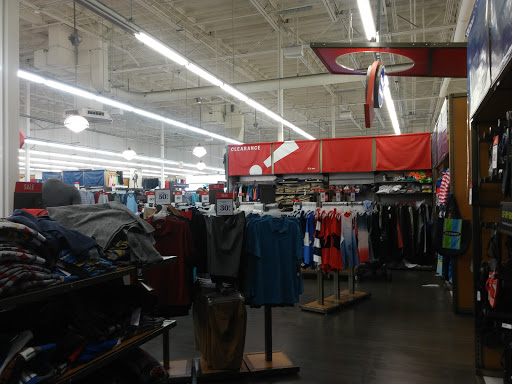 Clothing Store «Old Navy», reviews and photos, 1321 E Gladstone St, Glendora, CA 91740, USA