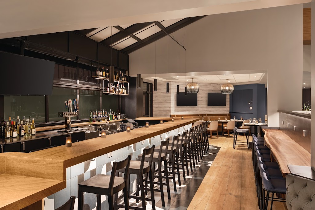 BLUFIN Waterfront Grill 33607