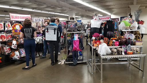 Thrift Store «Goodwill», reviews and photos