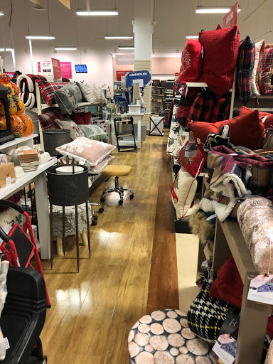 Department Store «HomeGoods», reviews and photos, 2201 Nostrand Ave, Brooklyn, NY 11210, USA