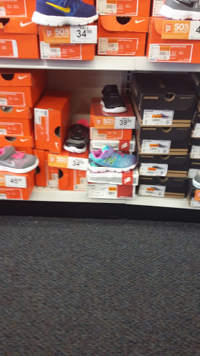 Shoe Store «Rack Room Shoes», reviews and photos, 4677 W Irlo Bronson Memorial Hwy, Kissimmee, FL 34746, USA