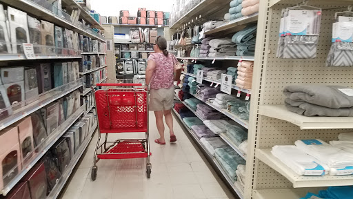 Discount Store «Big Lots», reviews and photos, 15 E 6th St, Bellevue, KY 41073, USA