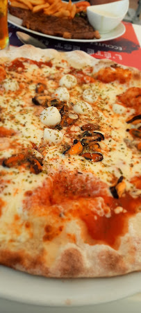 Pizza du Restaurant Le Caméo à Antibes - n°2
