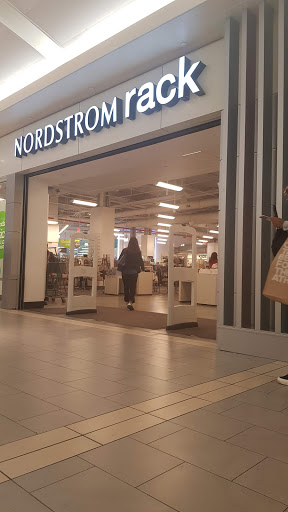 Department Store «Nordstrom Rack Skyview Center», reviews and photos, 4024 College Point Blvd, Flushing, NY 11354, USA