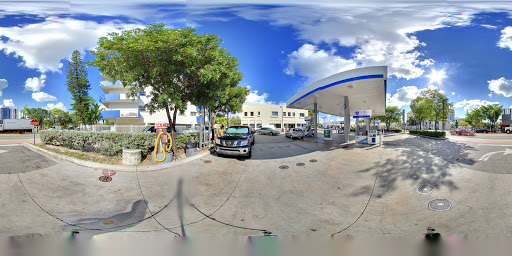 Gas Station «Chevron», reviews and photos, 401 71st St, Miami Beach, FL 33141, USA