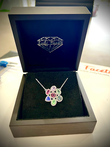 Jewelry Store «Indy Facets Private Jeweler», reviews and photos, 755 W Carmel Dr #116, Carmel, IN 46032, USA