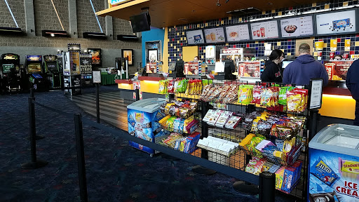 Movie Theater «Regal Cinemas Cascade 16 IMAX & RPX», reviews and photos, 1101 SE 160th Ave, Vancouver, WA 98683, USA