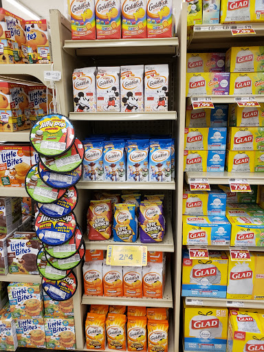 Grocery Store «Food Lion», reviews and photos, 250 W Mills St Unit 5, Columbus, NC 28722, USA