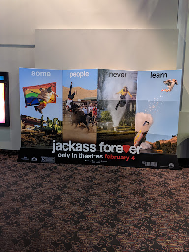 Movie Theater «Regal Cinemas Manassas 14 & IMAX», reviews and photos, 11380 Bulloch Dr, Manassas, VA 20109, USA