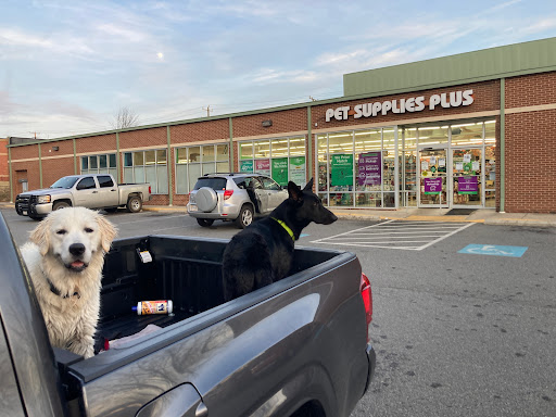 Pet Supply Store «Pet Supplies Plus», reviews and photos, 1240 Seminole Trail, Charlottesville, VA 22901, USA