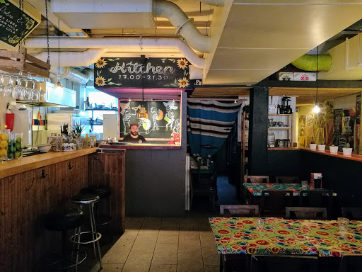 Ravintola Pueblo Bar y Taqueria