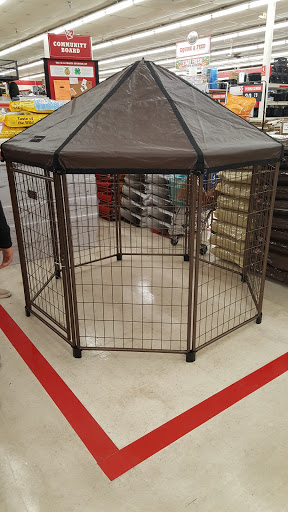 Home Improvement Store «Tractor Supply Co.», reviews and photos, 1803 James L Redman Pkwy, Plant City, FL 33563, USA