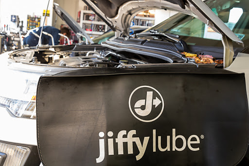 Oil Change Service «Jiffy Lube», reviews and photos, 7441 Hillwood Drive, Gainesville, VA 20155, USA