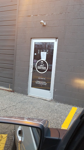 Cigar Shop «Jenuwine Cigar Lounge», reviews and photos, 1122 E Big Beaver Rd, Troy, MI 48083, USA