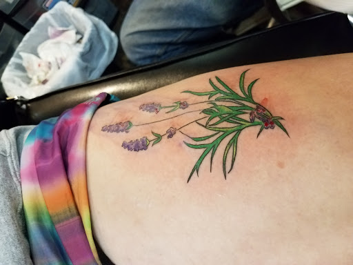 Tattoo Shop «Max Ink Tattoos & Piercing», reviews and photos, 43 Main St, Geneseo, NY 14454, USA