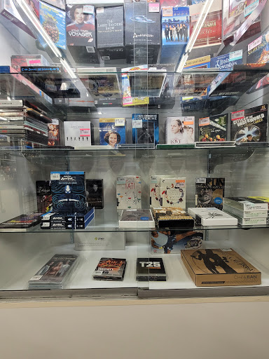 Video Game Store «Disc Replay Naperville», reviews and photos, 556 IL-59, Naperville, IL 60540, USA