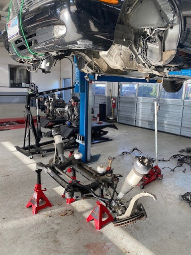 Auto Repair Shop «Bavarian Workshop», reviews and photos, 23710 Vanowen St, West Hills, CA 91307, USA