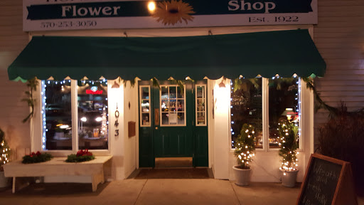 Honesdale Greenhouse & Flower Shop, 1043 Main St, Honesdale, PA 18431, USA, 