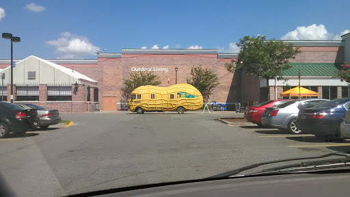 Dollar Store «Dollar Tree», reviews and photos, 99 Hill Carter Pkwy, Ashland, VA 23005, USA