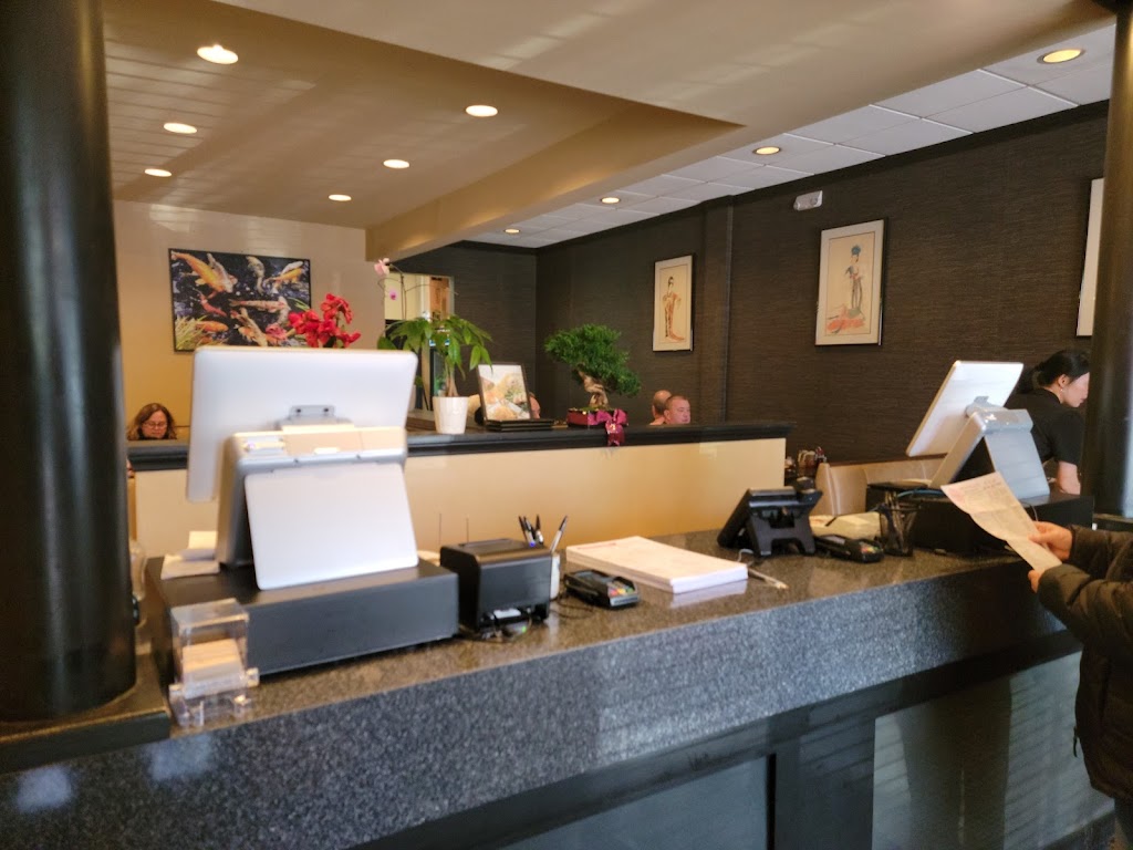 China Palace Restaurant 27284