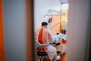 Médico dos Dentes Pombal image
