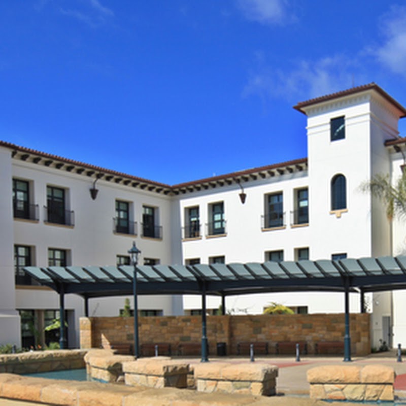 Infusion Suite – Santa Barbara Cottage Hospital