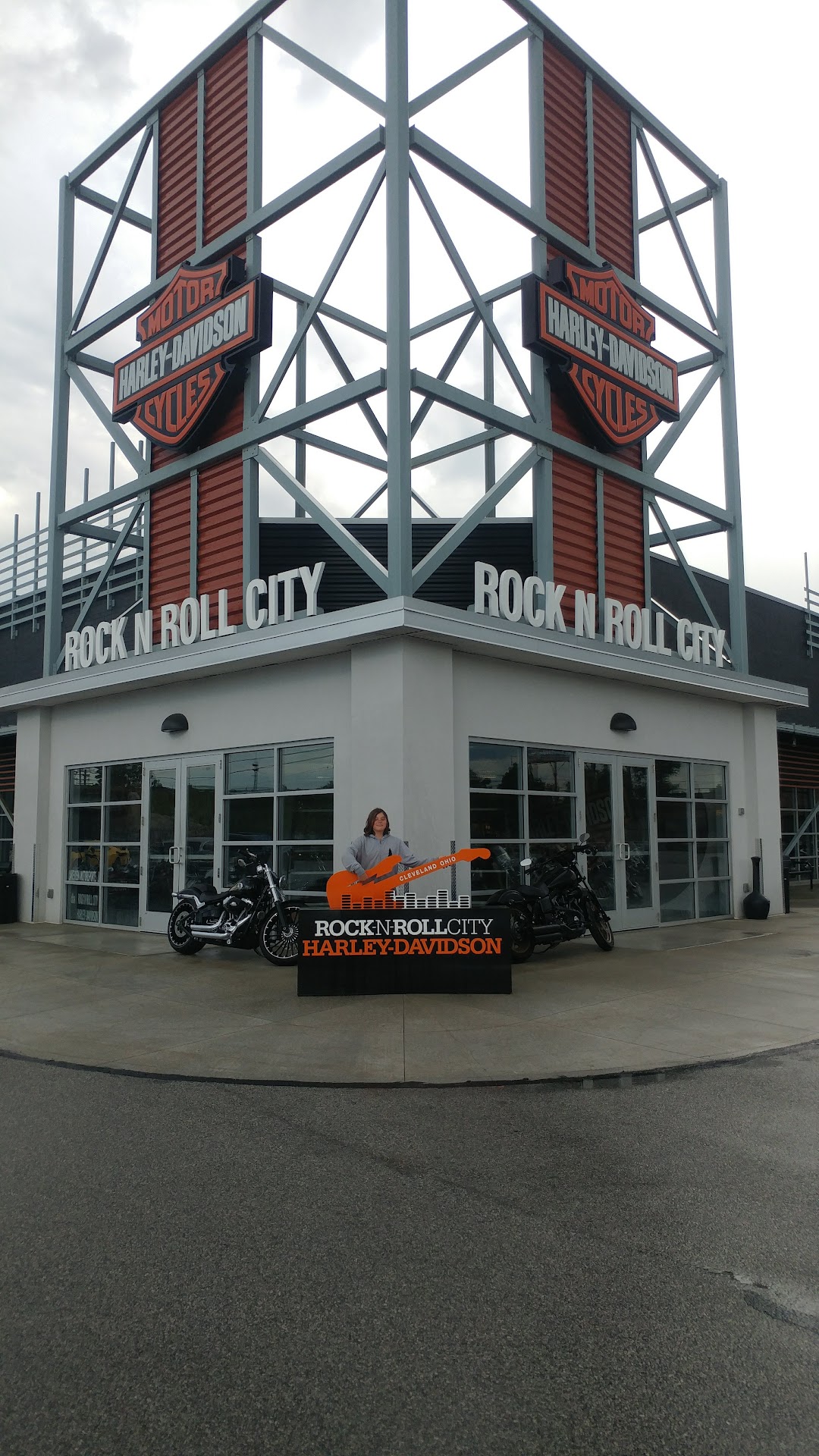 Rock-n-Roll City Harley-Davidson, New & Used Motorcycles, Parts, Service, Riding Gear & Accessories near Cleveland Airport