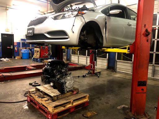 Car Repair and Maintenance «Pep Boys Auto Service & Tire», reviews and photos, 11845 Alpharetta Hwy, Roswell, GA 30076, USA